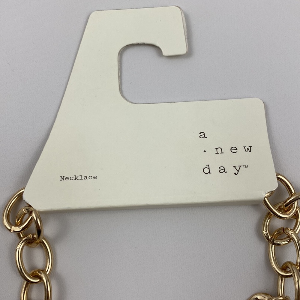 4/$20 A New Day Chunky 16-18” Gold Tone & Matte Gray Chain Link Layer Necklace - Picture 5 of 6